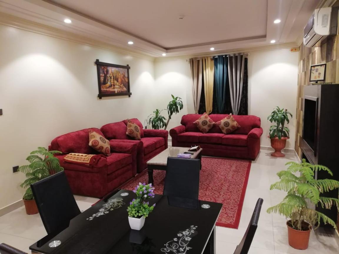 Al Narjes Alriyadh Furnished Units 3*